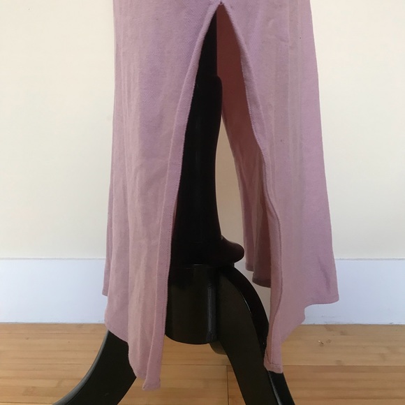 🌸New For Spring🌸 Pretty Pink Bodycon Dress - Picture 7 of 8